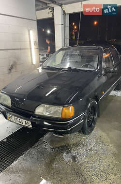 Седан Ford Sierra 1988 в Львове