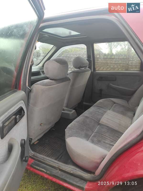 Седан Ford Sierra 1992 в Новом Калинове