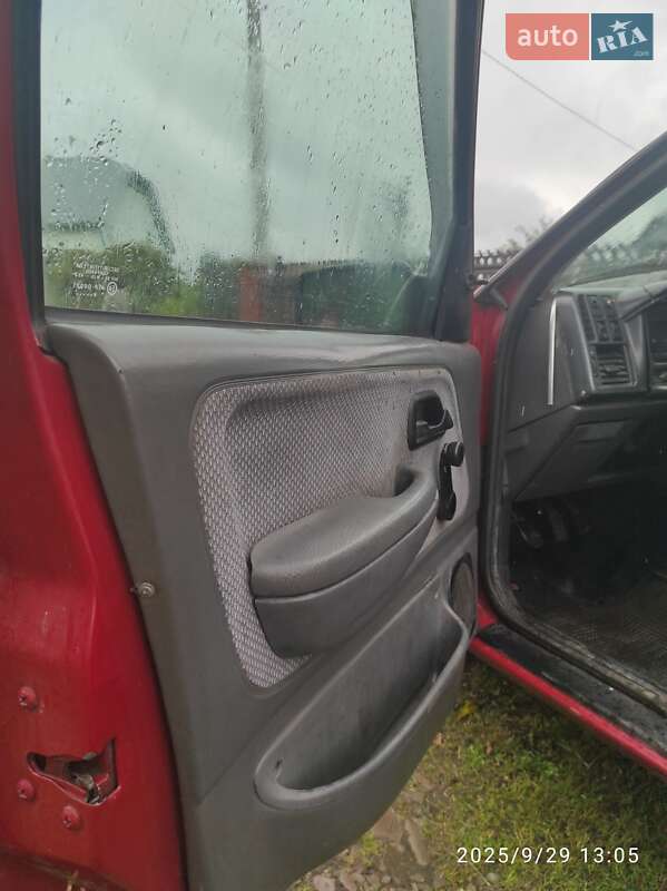 Седан Ford Sierra 1992 в Новом Калинове