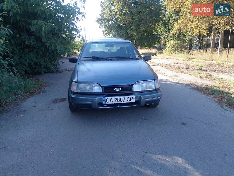 Ліфтбек Ford Sierra 1990 в 