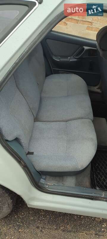 Ліфтбек Ford Sierra 1986 в Києві фото 3 Ліфтбек Ford Sierra 1986 в Києві
