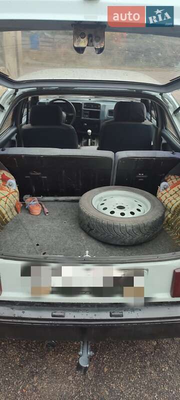 Ліфтбек Ford Sierra 1986 в Києві фото 6 Ліфтбек Ford Sierra 1986 в Києві