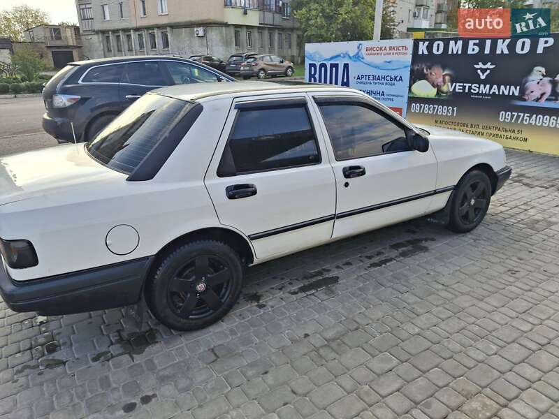 Седан Ford Sierra 1987 в Апостолово фото 5 Седан Ford Sierra 1987 в Апостолово