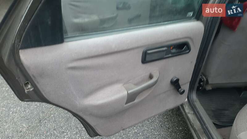 Седан Ford Sierra 1987 в Белой Церкви