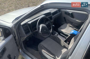 Лифтбек Ford Sierra 1985 в Житомире