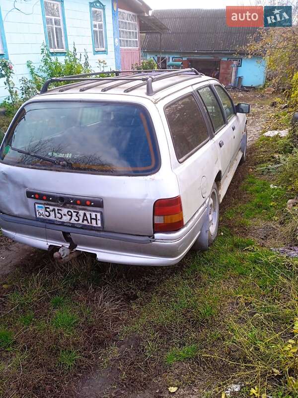 Универсал Ford Sierra 1986 в Смеле