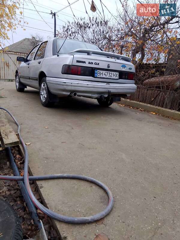 Седан Ford Sierra 1992 в Измаиле