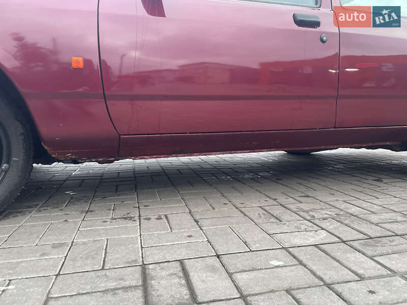 Седан Ford Sierra 1992 в Харькове