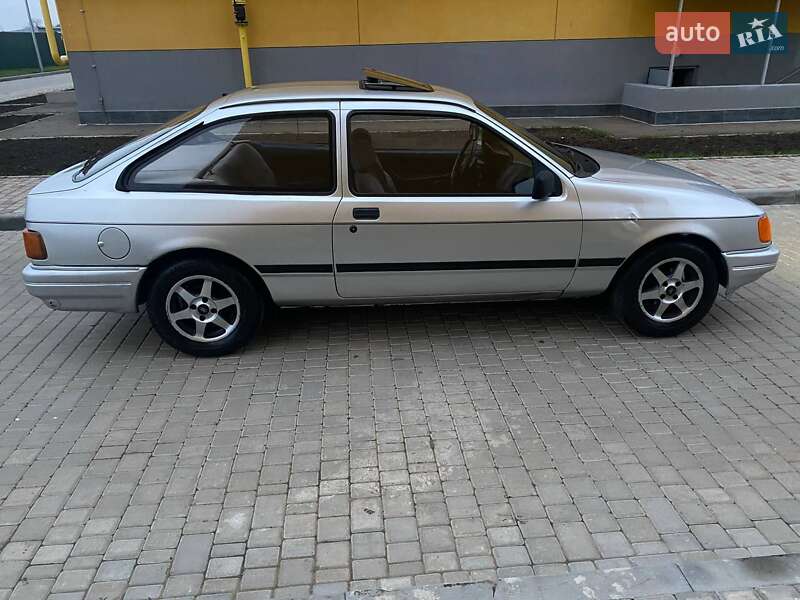 Лифтбек Ford Sierra 1987 в Одессе фото 12 Лифтбек Ford Sierra 1987 в Одессе