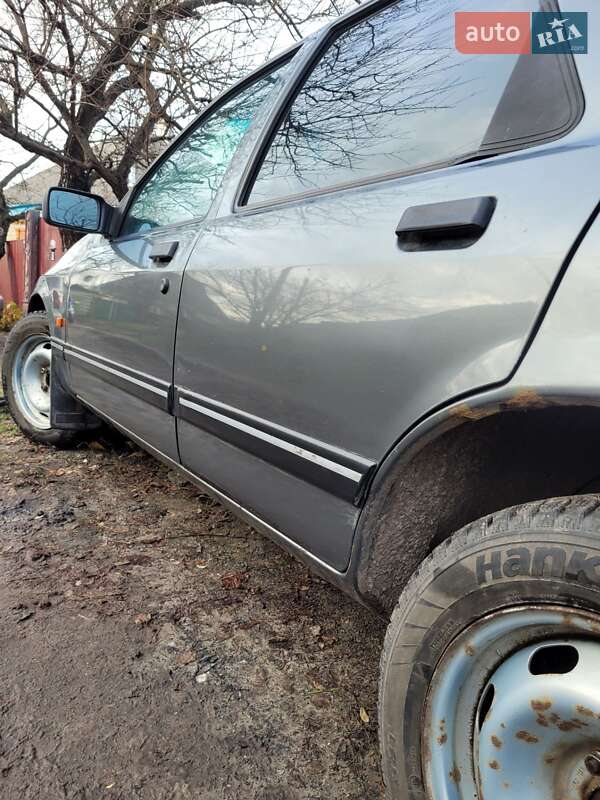 Седан Ford Sierra 1992 в Харькове