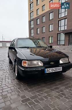 Седан Ford Sierra 1990 в Нетешине