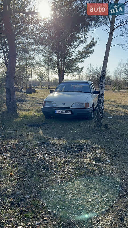 Седан Ford Sierra 1988 в Коростені