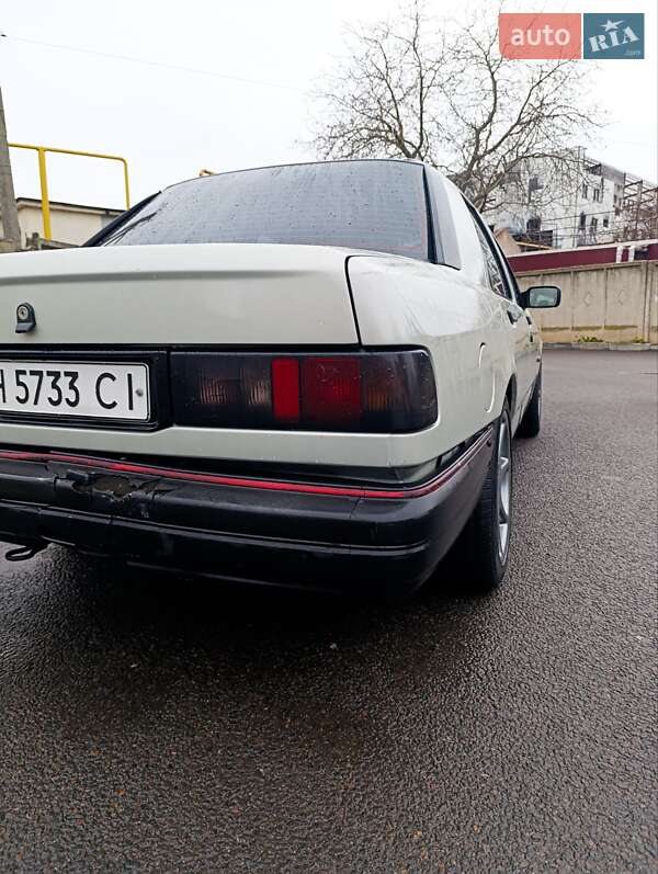 Седан Ford Sierra 1990 в Одессе