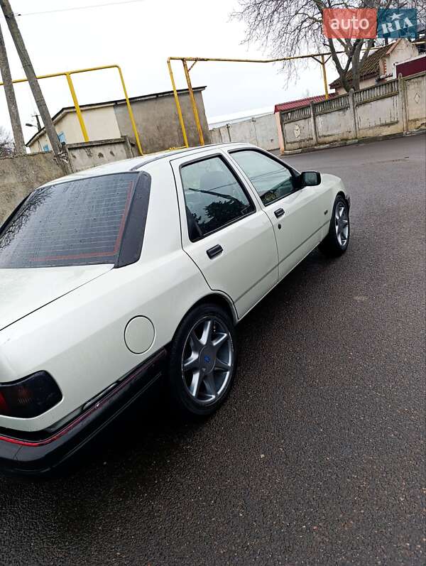 Седан Ford Sierra 1990 в Одессе