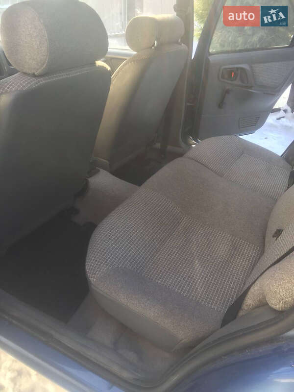 Лифтбек Ford Sierra 1986 в Виннице