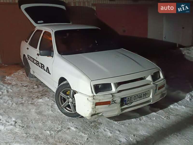 Ліфтбек Ford Sierra 1984 в Дніпрі фото 10 Ліфтбек Ford Sierra 1984 в Дніпрі