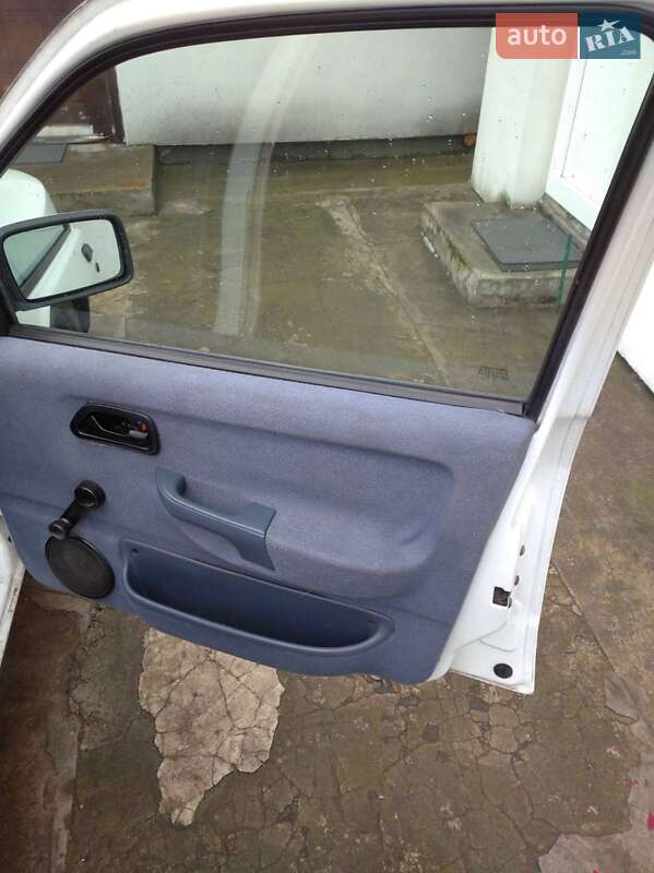 Седан Ford Sierra 1989 в Луцьку фото 32 Седан Ford Sierra 1989 в Луцьку