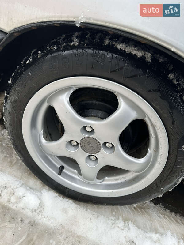 Лифтбек Ford Sierra 1986 в Ивано-Франковске