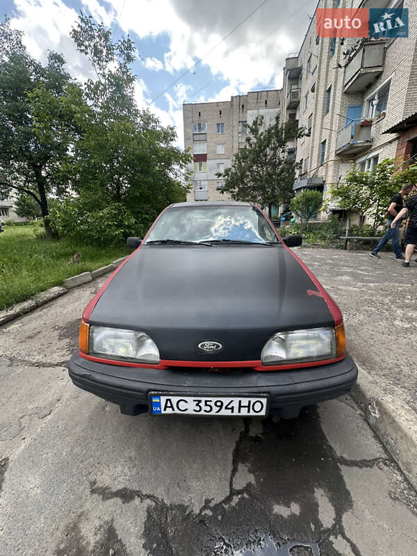 Седан Ford Sierra 1987 в Ковеле