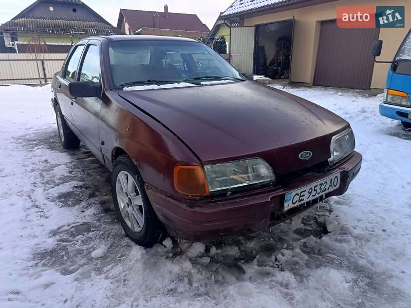 Седан Ford Sierra 1989 в Снятине