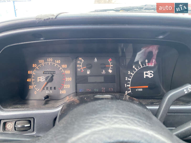 Ліфтбек Ford Sierra 1990 в Києві фото 7 Ліфтбек Ford Sierra 1990 в Києві