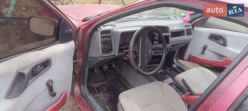 Лифтбек Ford Sierra 1986 в Запорожье