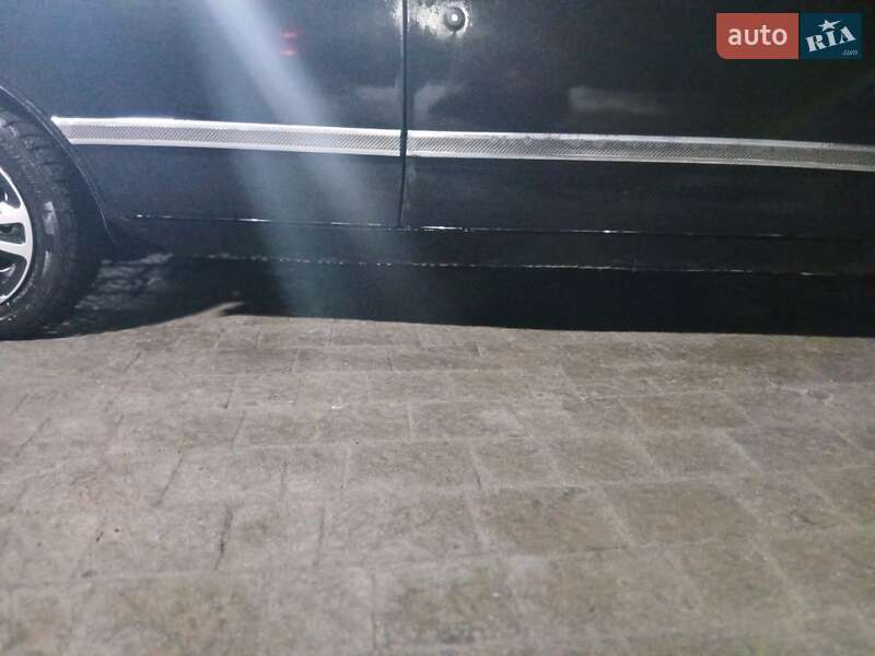 Седан Ford Sierra 1989 в Самборе фото 2 Седан Ford Sierra 1989 в Самборе