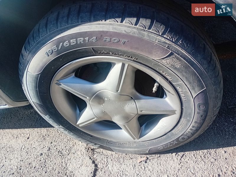 Седан Ford Sierra 1990 в Кропивницком фото 5 Седан Ford Sierra 1990 в Кропивницком