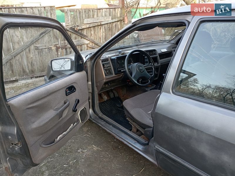 Универсал Ford Sierra 1987 в Борзне