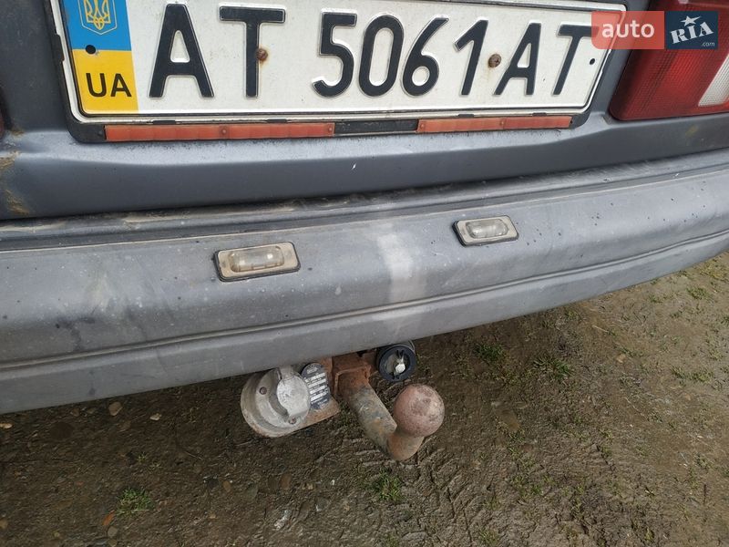 Седан Ford Sierra 1988 в Ивано-Франковске