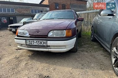 Седан Ford Sierra 1993 в Долині