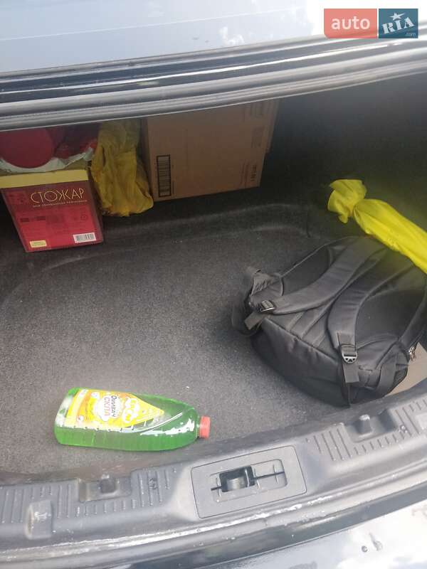 Седан Ford Taurus 2019 в Днепре