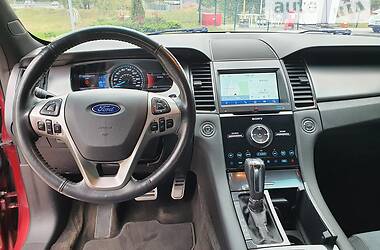 Седан Ford Taurus 2015 в Киеве