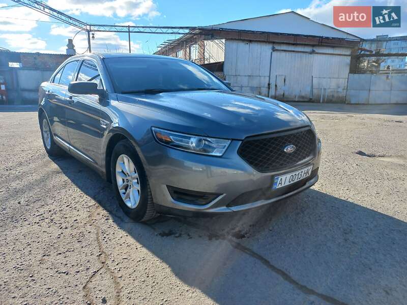 Седан Ford Taurus 2014 в Белой Церкви