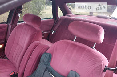 Седан Ford Taurus 1992 в Києві