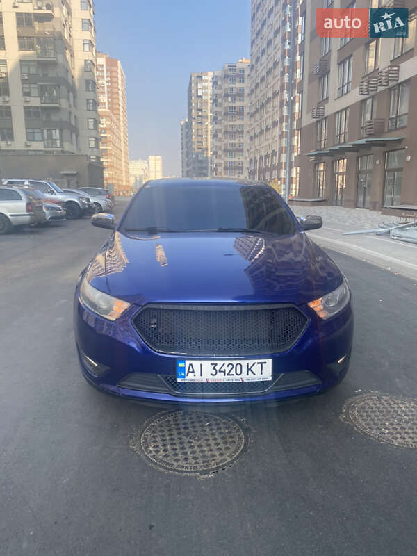 Седан Ford Taurus 2013 в Киеве
