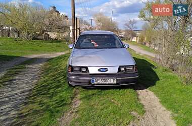 Седан Ford Taurus 1990 в Солоному