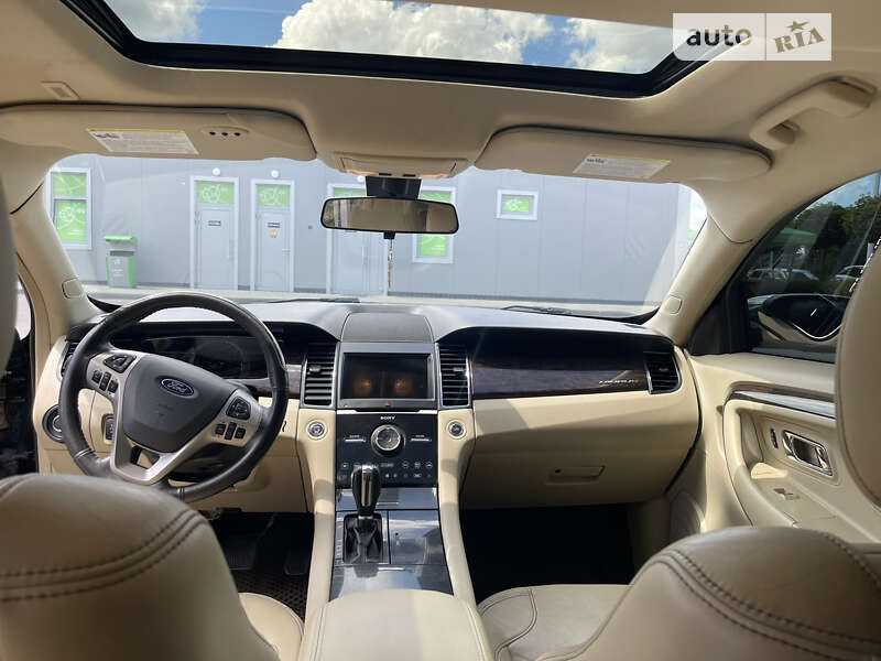 Седан Ford Taurus 2017 в Вінниці