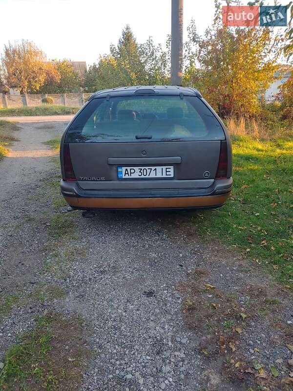 Универсал Ford Taurus 1988 в Запорожье