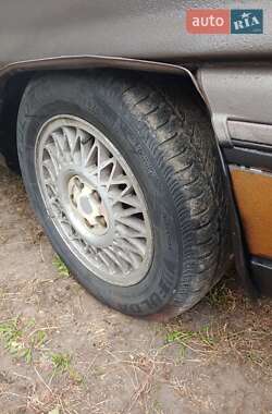 Універсал Ford Taurus 1988 в Запоріжжі