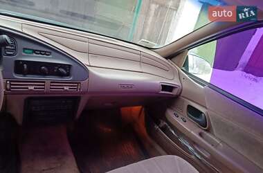 Седан Ford Taurus 1989 в Нежине