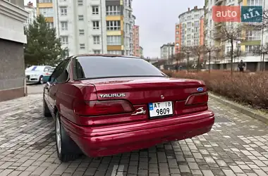 Ford Taurus 1992