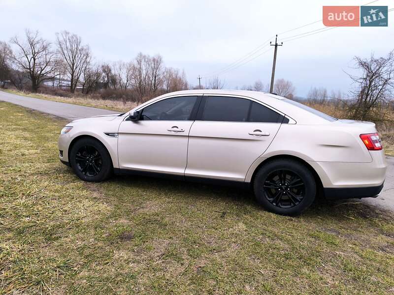 Седан Ford Taurus 2017 в Березане фото 4 Седан Ford Taurus 2017 в Березане