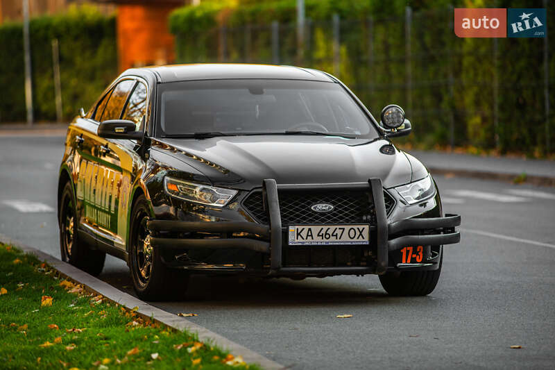 Седан Ford Taurus 2017 в Киеве