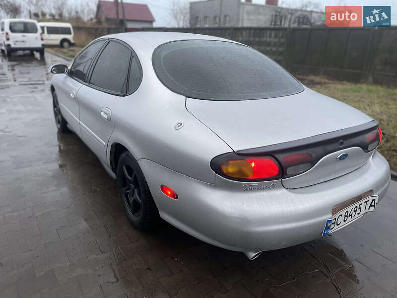 Ford Taurus 1997