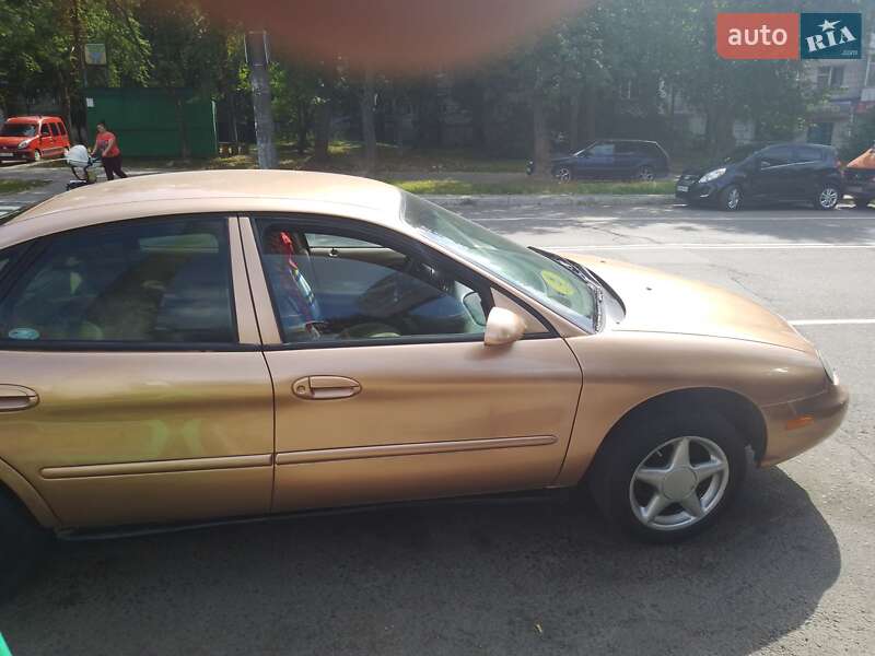 Седан Ford Taurus 1996 в Ровно