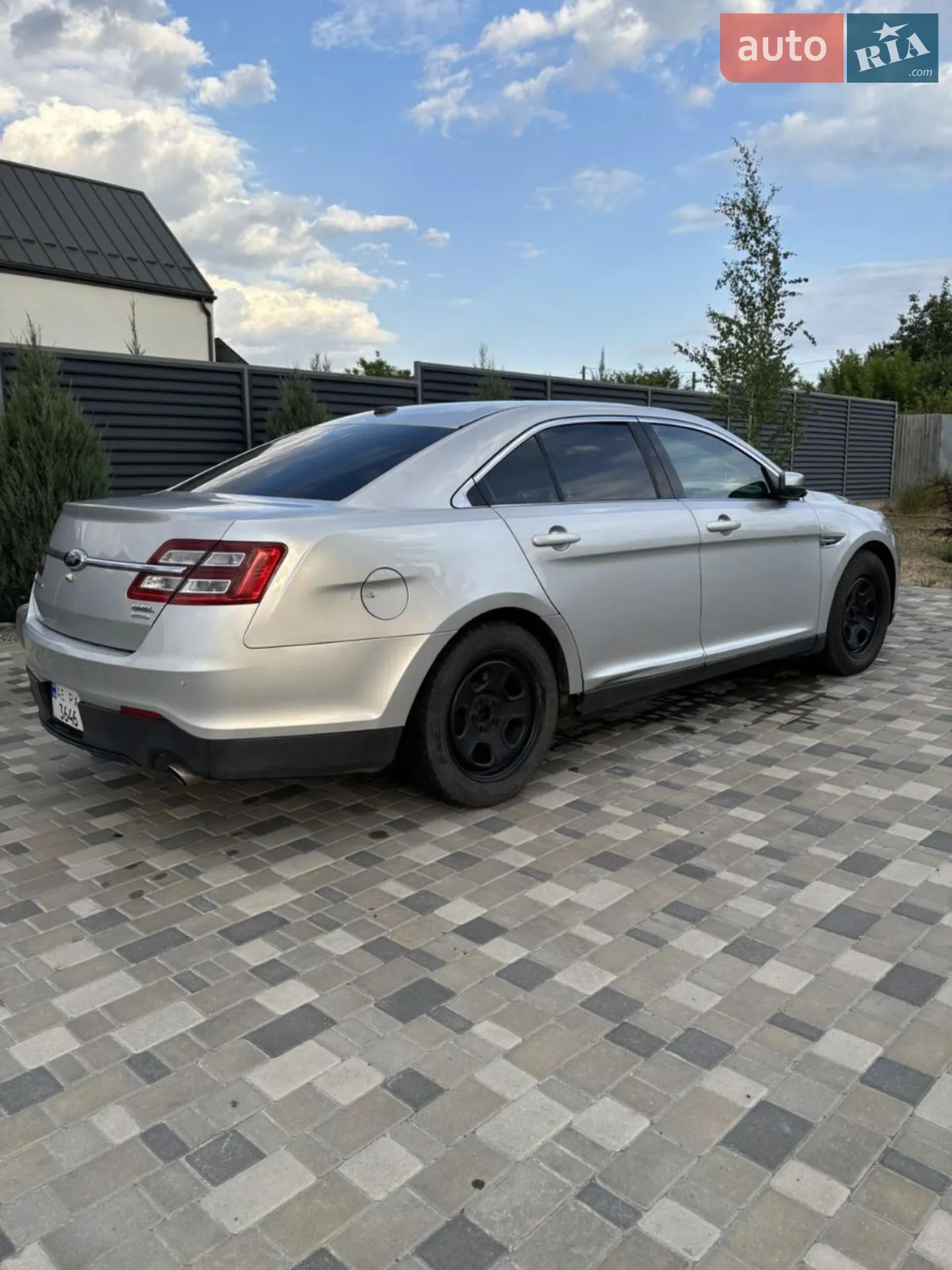 2012 Ford Taurus - мініатюра 4
