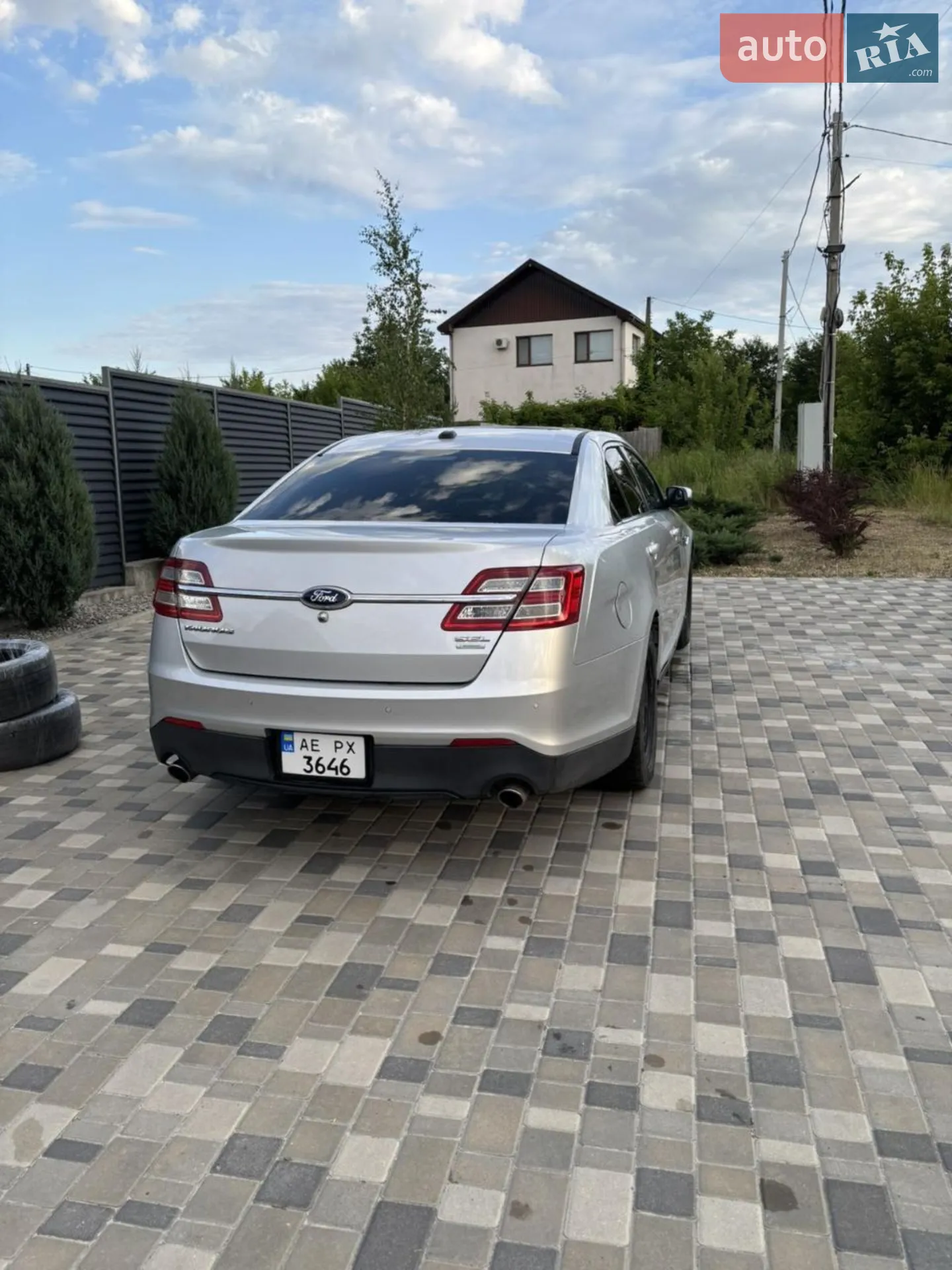 2012 Ford Taurus - мініатюра 6