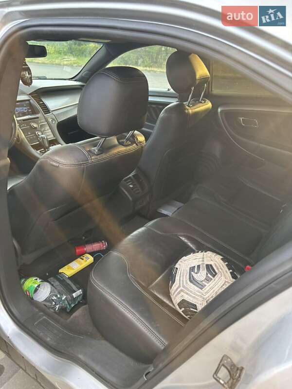 Седан Ford Taurus 2012 в Днепре