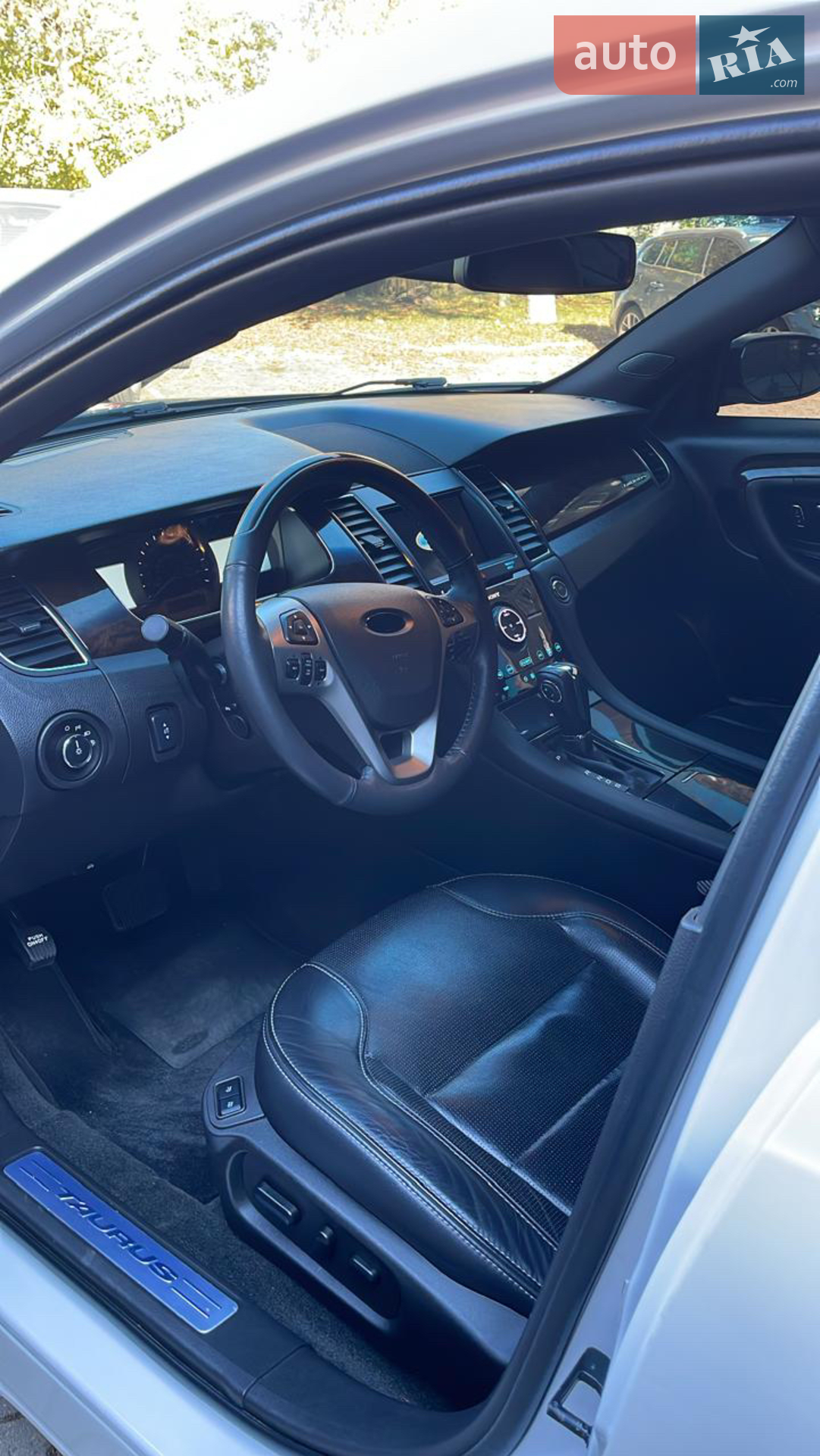 2018 Ford Taurus - мініатюра 26